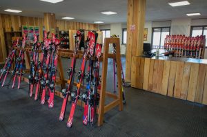 Interski ski hire